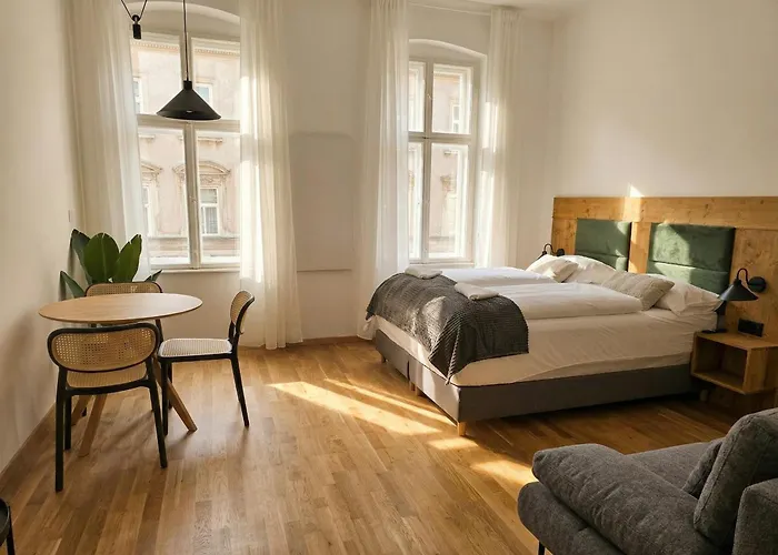 Stylish 1br Wiener Stadthalle דירה